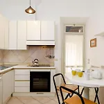 Cartari Deluxe Apartment