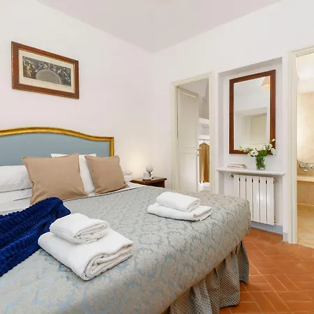 Cartari Deluxe * Rome